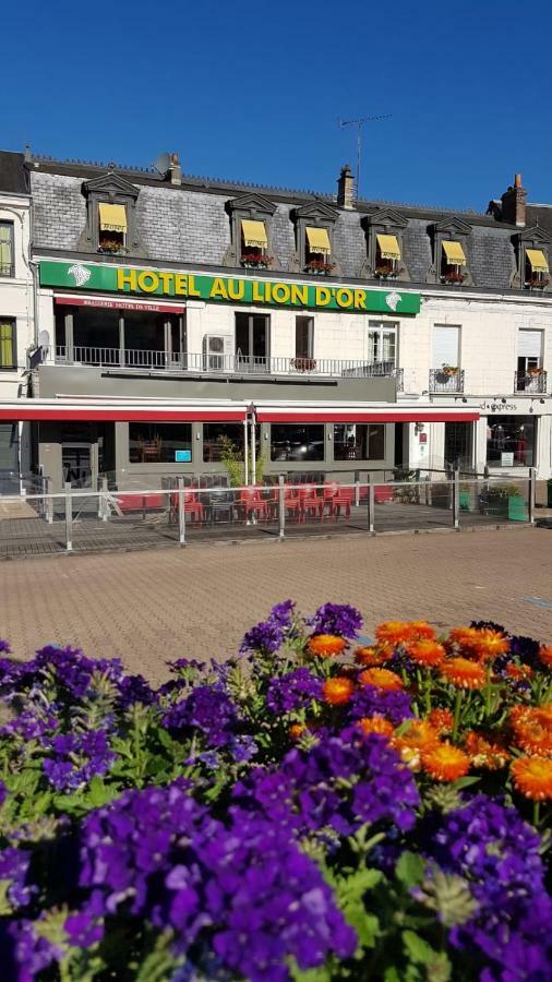 Hotel Au Lion D'Or Nogent-le-Rotrou Exterior foto